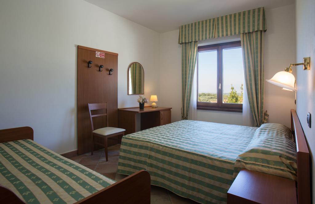 Agriturismo Poggetto Larciano Luaran gambar