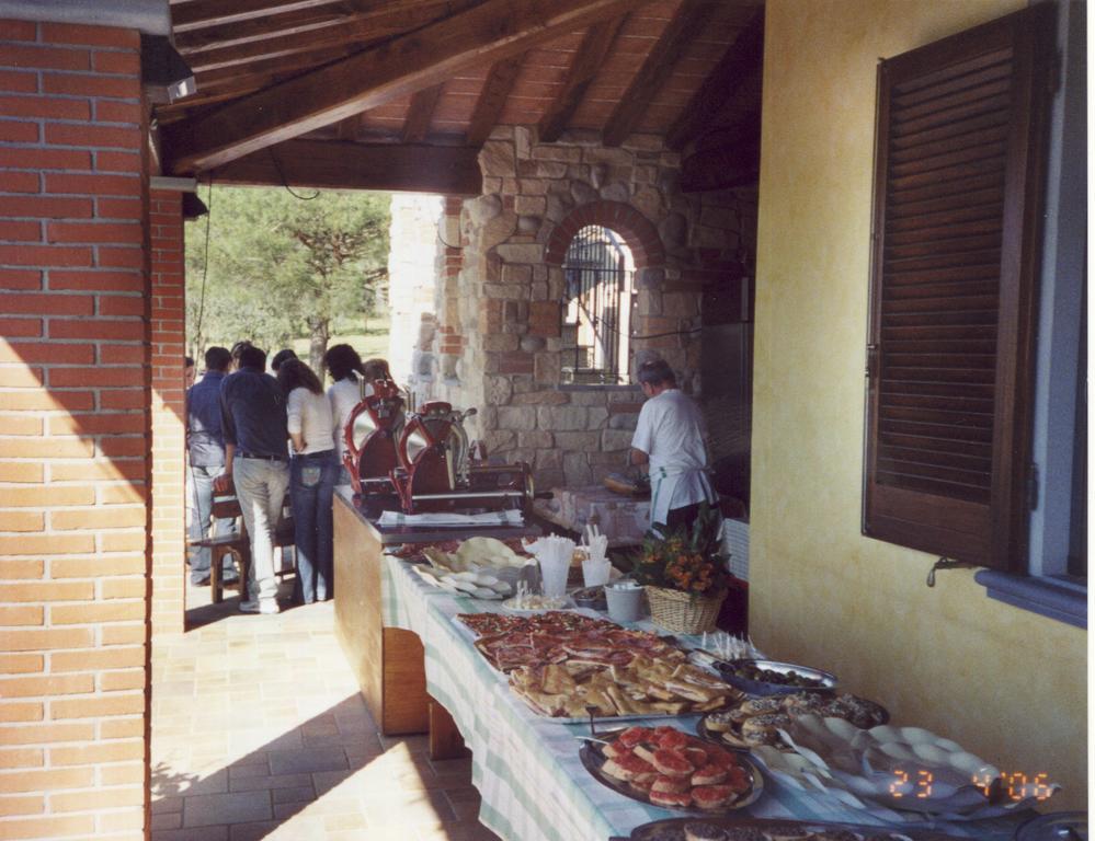 Agriturismo Poggetto Larciano Luaran gambar