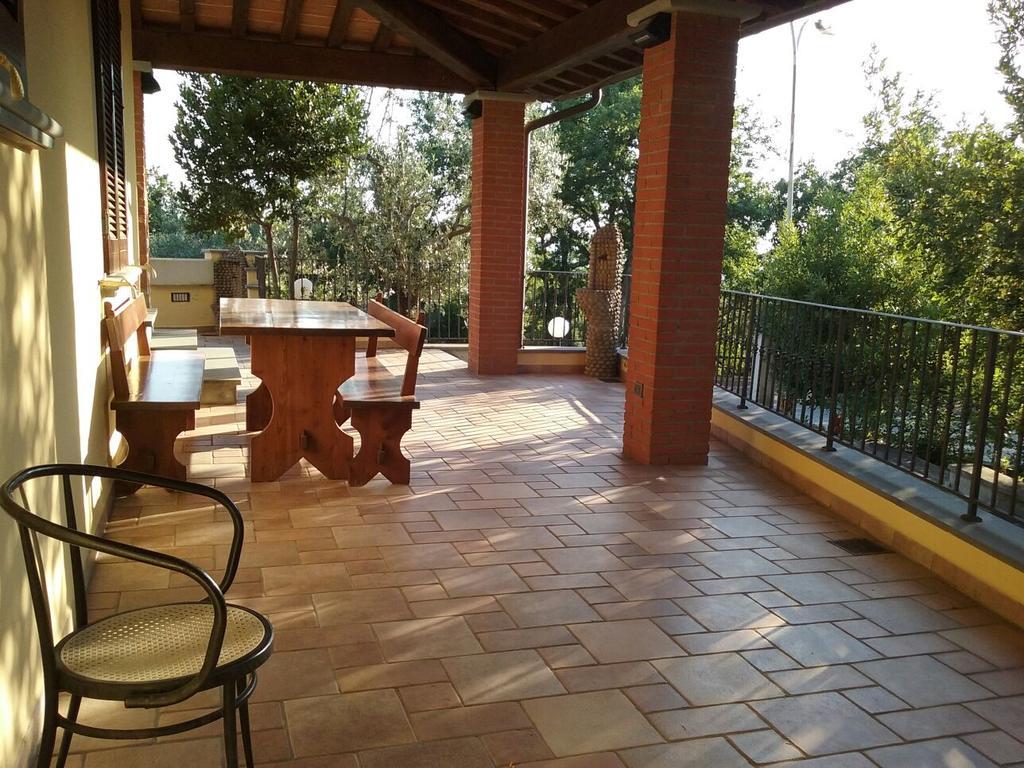Agriturismo Poggetto Larciano Luaran gambar